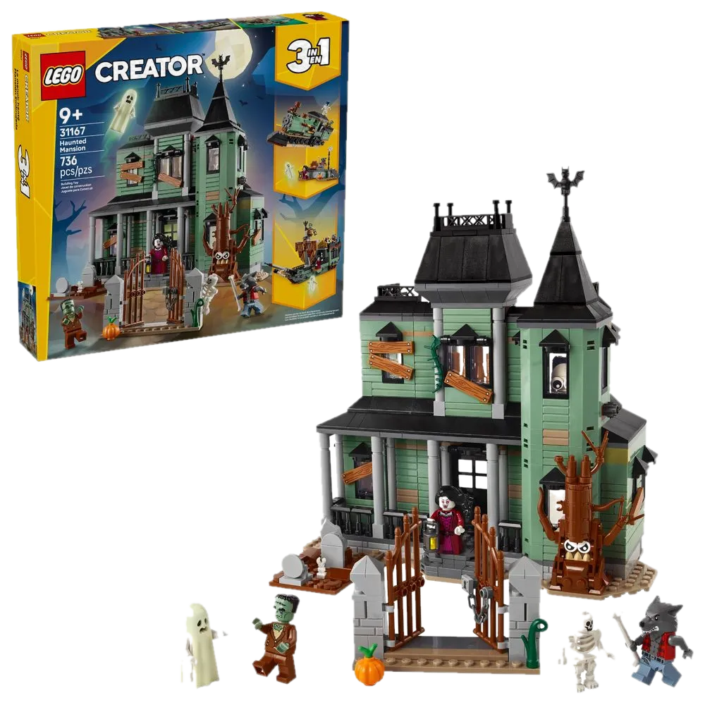 LEGO Creator 31167 Mansão Mal-Assombrada: caixa lacrada ao lado do modelo montado, com Vampira, Frankenstein, Fantasma, Esqueleto e Lobisomem na frente do portão