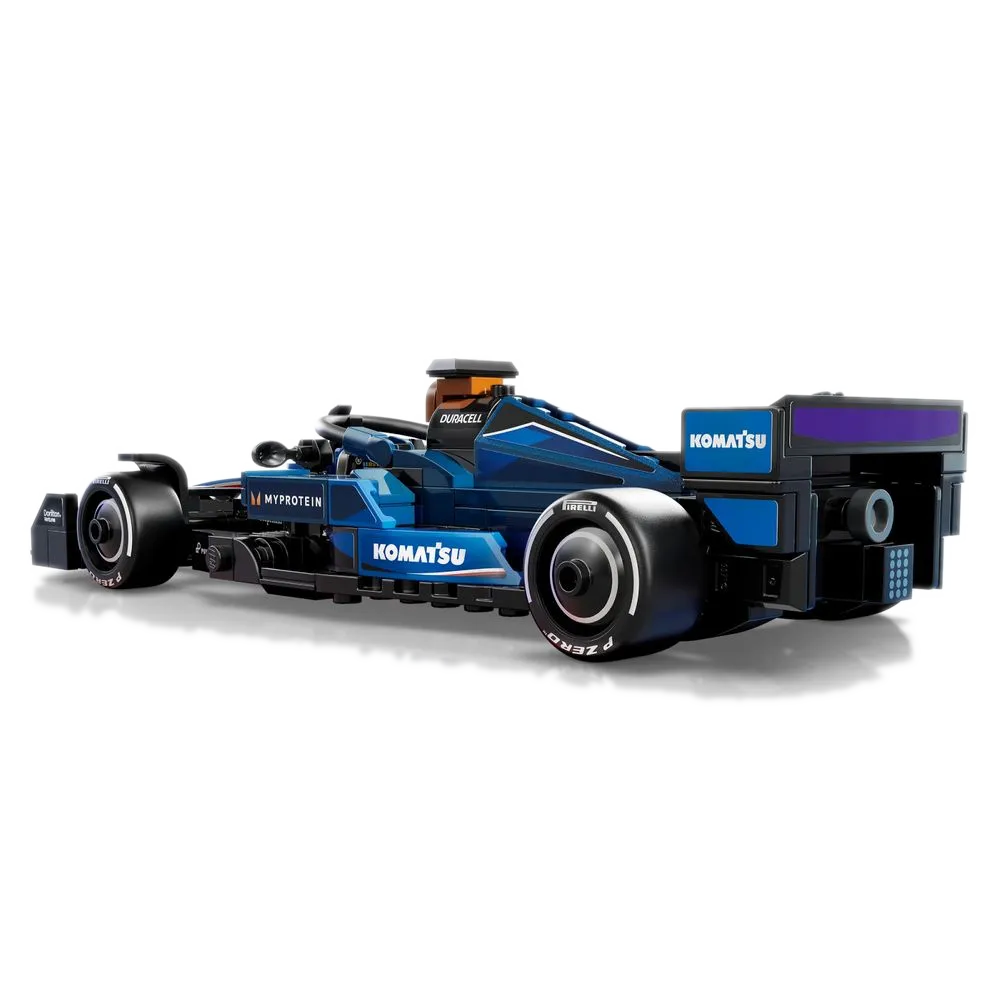 Traseira da FW46 mostrando asa traseira e pneus Pirelli mais largos